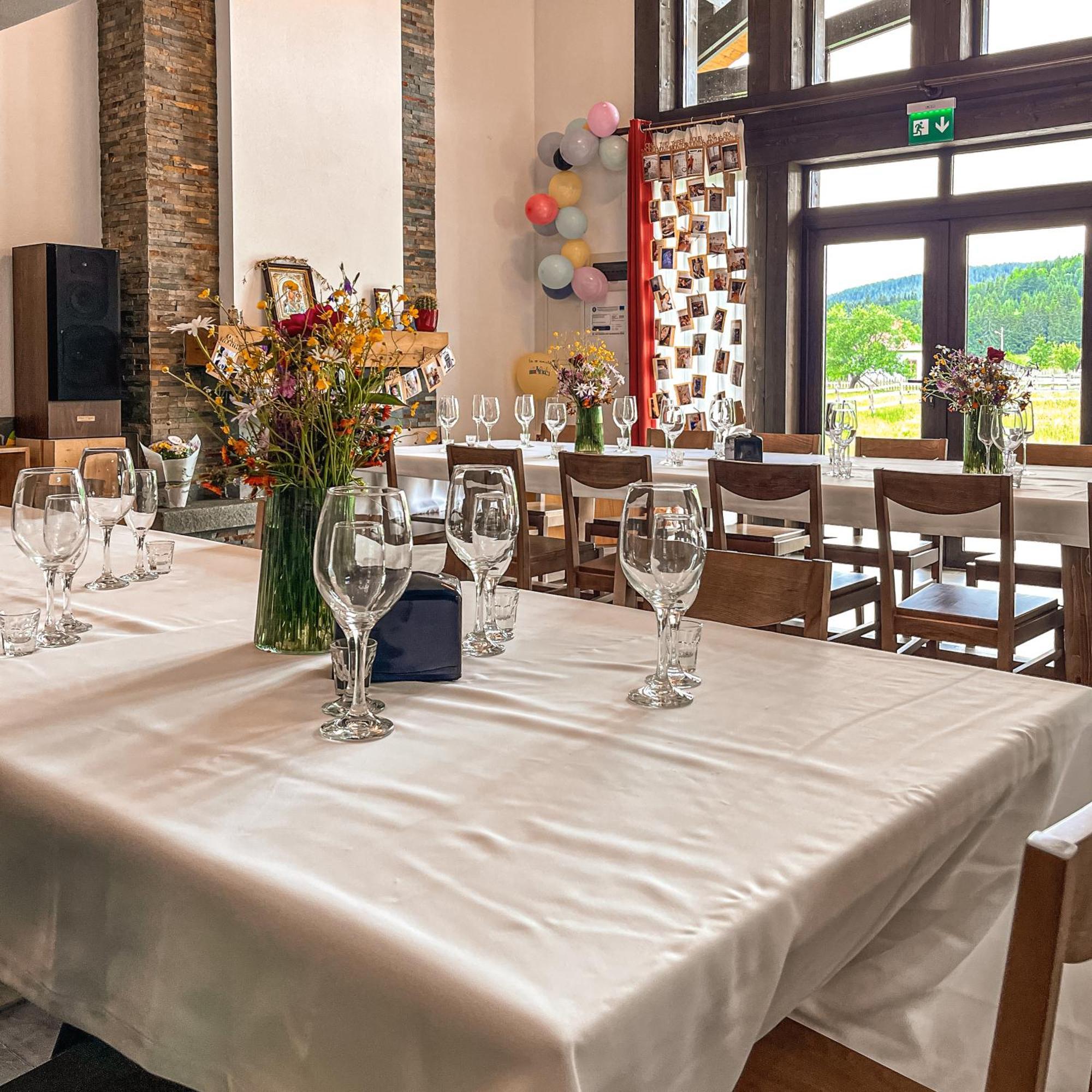 Botus Chalet Delut מראה חיצוני תמונה